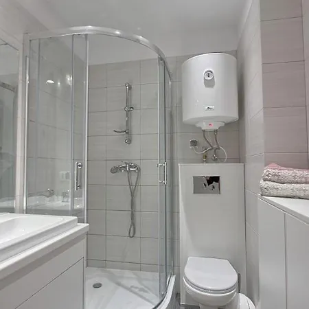 Bella Mare Z Basenem شقة Łukęcin