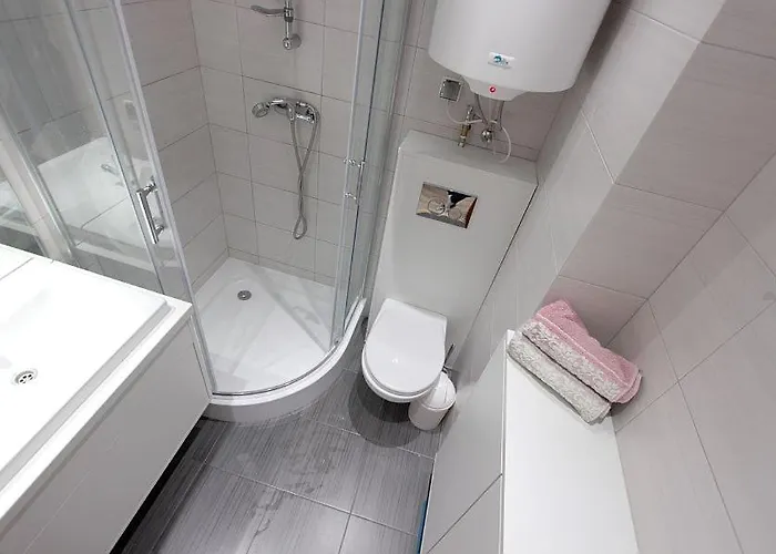 Bella Mare Z Basenem Apartamento Łukęcin